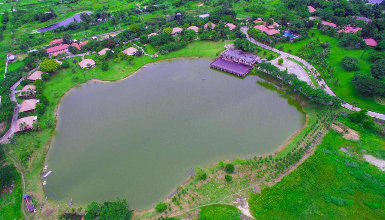 Aureum Palace Hotel & Resort Nay Pyi Taw Naypyidaw ภายนอก รูปภาพ